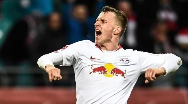 更重长期主 更重长期主